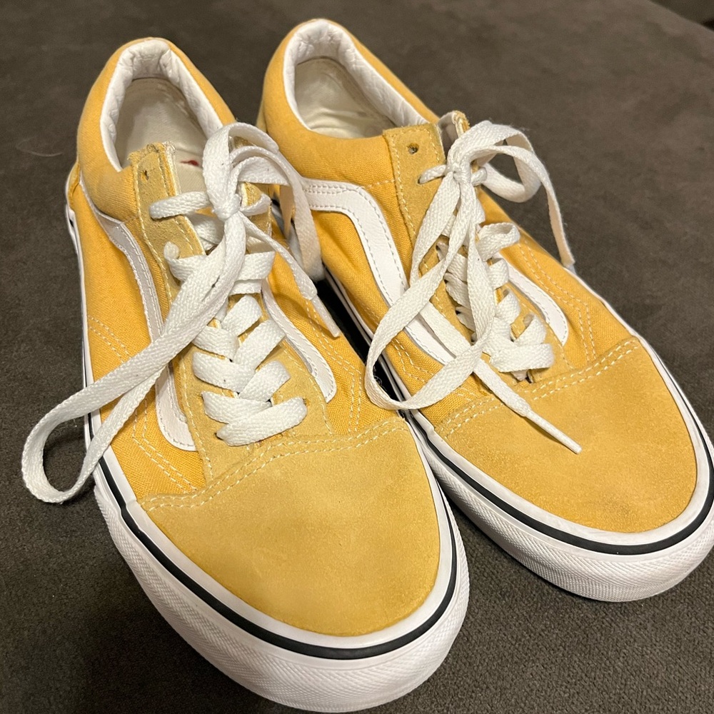 Vans old skool yellow size 8